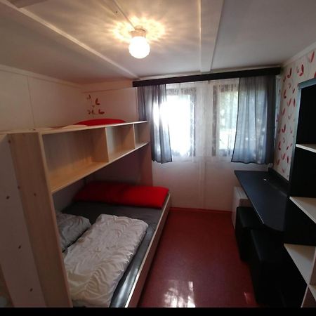 Juniorcamp Nova Zivohost Hotel Křečovice Eksteriør billede