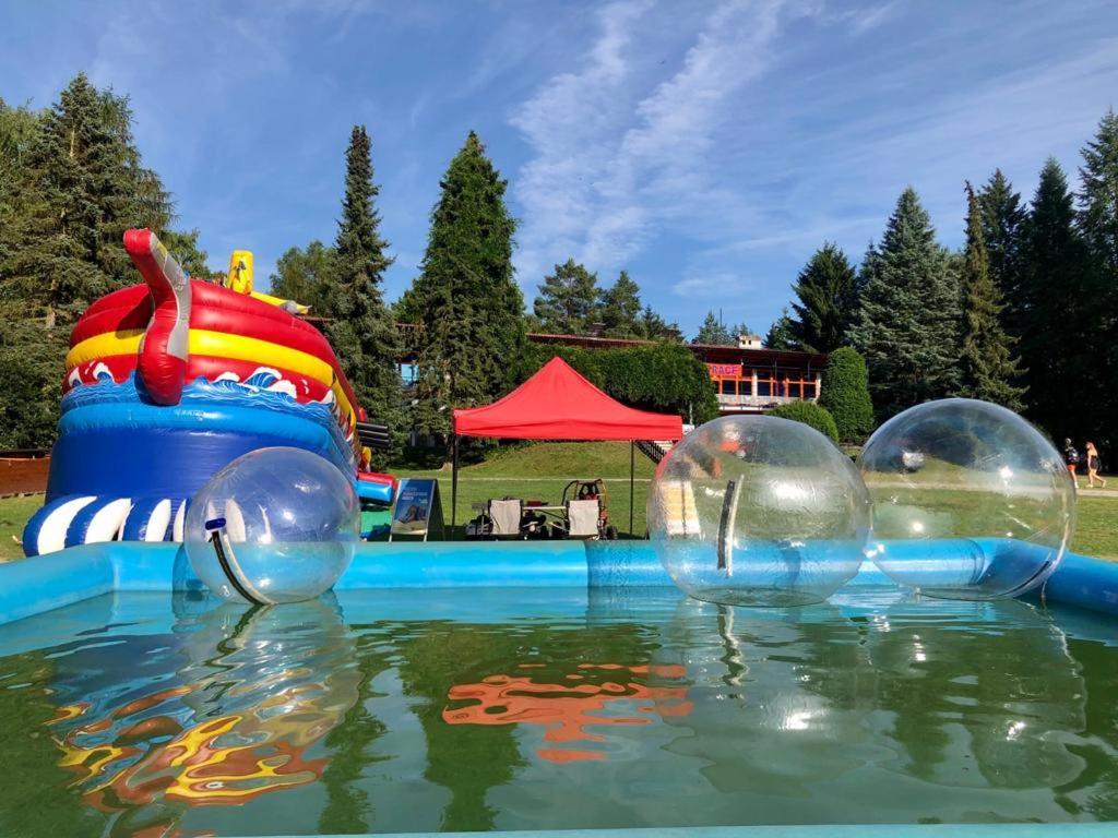 Juniorcamp Nova Zivohost Hotel Křečovice Eksteriør billede