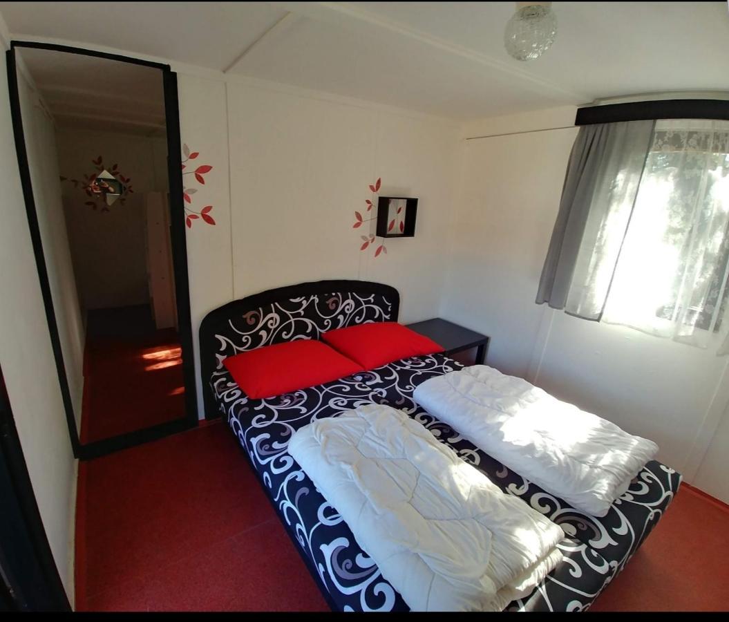 Juniorcamp Nova Zivohost Hotel Křečovice Eksteriør billede